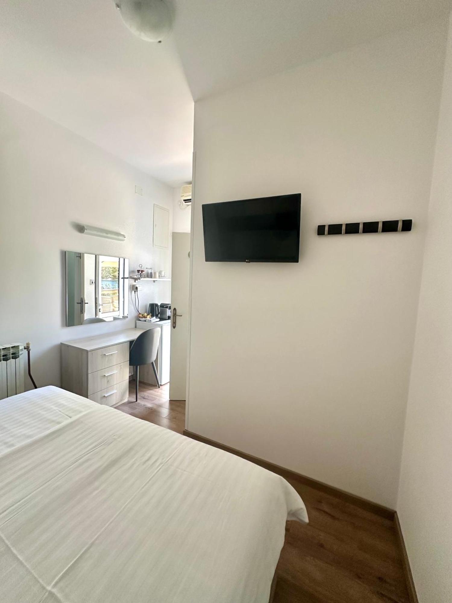 Sea View Room Macolic Palit Ngoại thất bức ảnh